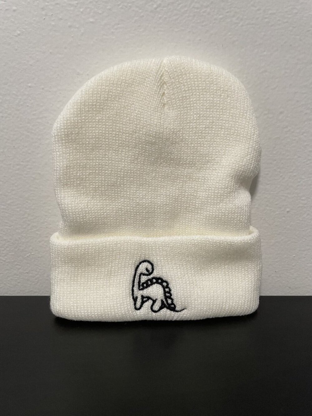 Kids Dinosaur Beanie White NEW Hat Stegosaurus Knitted Rolled